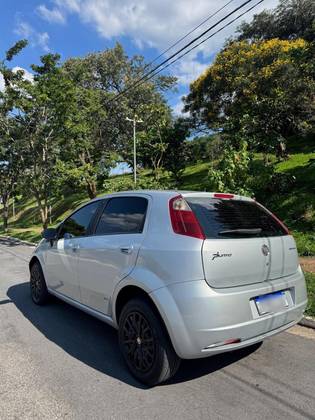 FIAT PUNTO 1.4 ATTRACTIVE 8V FLEX 4P MANUAL